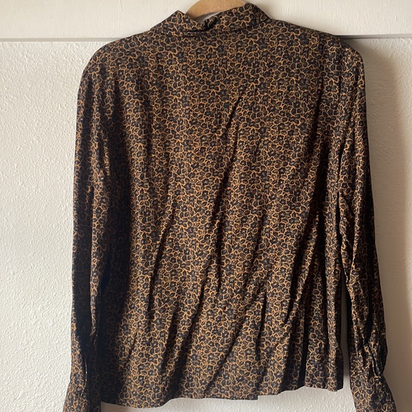 Vintage rayon brown black floral printed double breasted button blouse - Picture 8 of 8